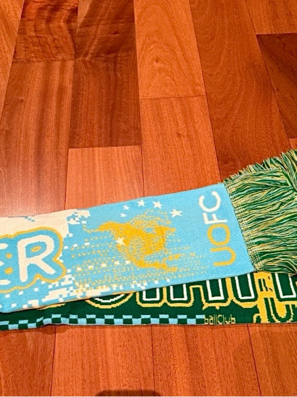 UO Vancouver 2026 Soccer Commemorative - Fringe Scarf